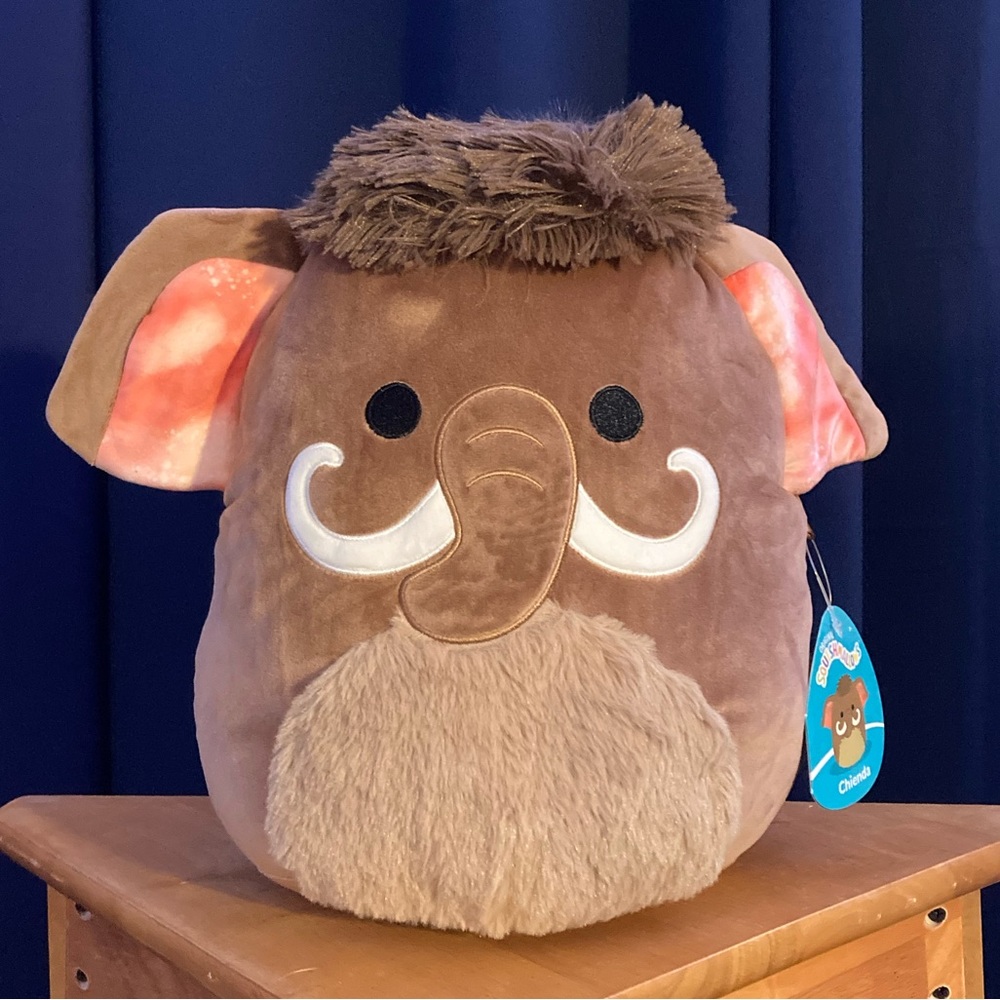 Chienda the Mammoth 12 inch Squishmallow NWT